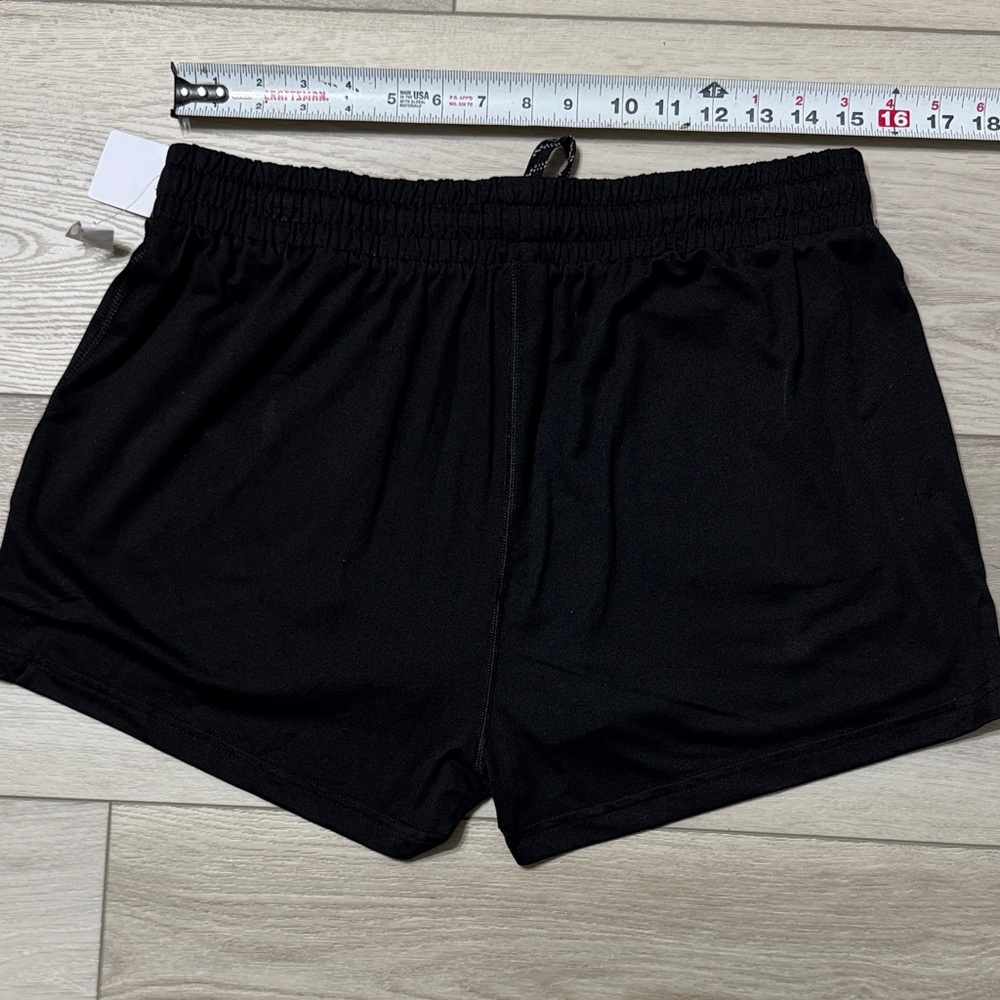 NWT-Yogalicious Black Women's Athletic Shorts Size L - Picture 5 of 6